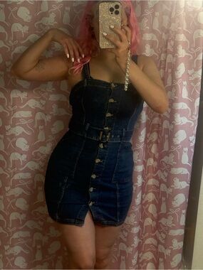 Divided H&M navy blue denim mini dress with button-up front and belt